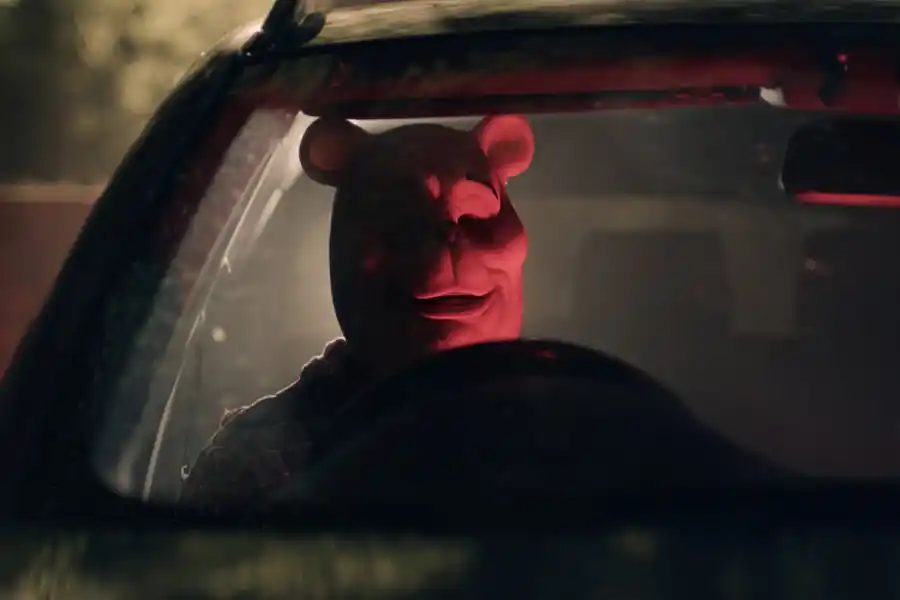 Winnie the Pooh vuelve... como asesino: así es la nueva versión, lejos de Disney