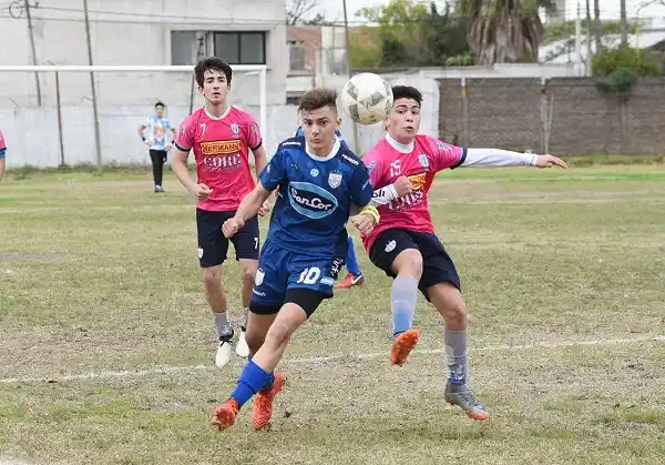 Juventud sumó una victoria y cinco derrotas ante Rafaela