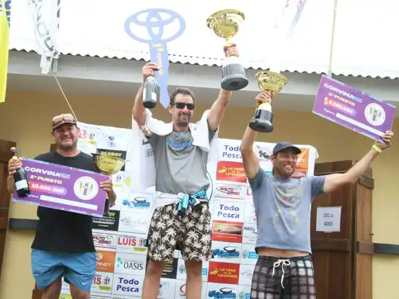Hipólito Suárez salió segundo en el Concurso de Pesca de Echegoyen