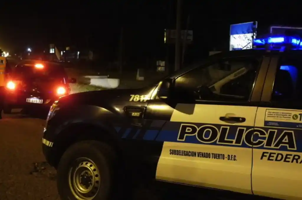 El masculino fue trasladado a sede policial.  (Foto: Gentilezas)