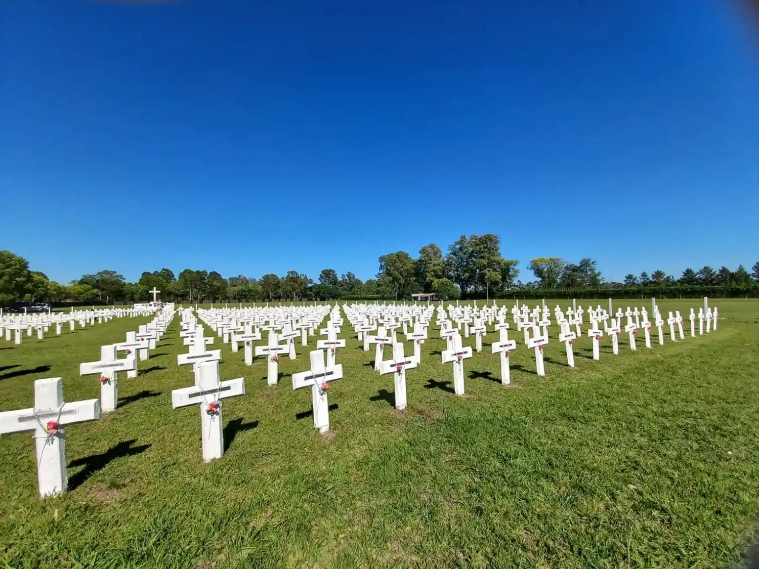 El Cenotafio es una réplica del Cementerio de Darwin.