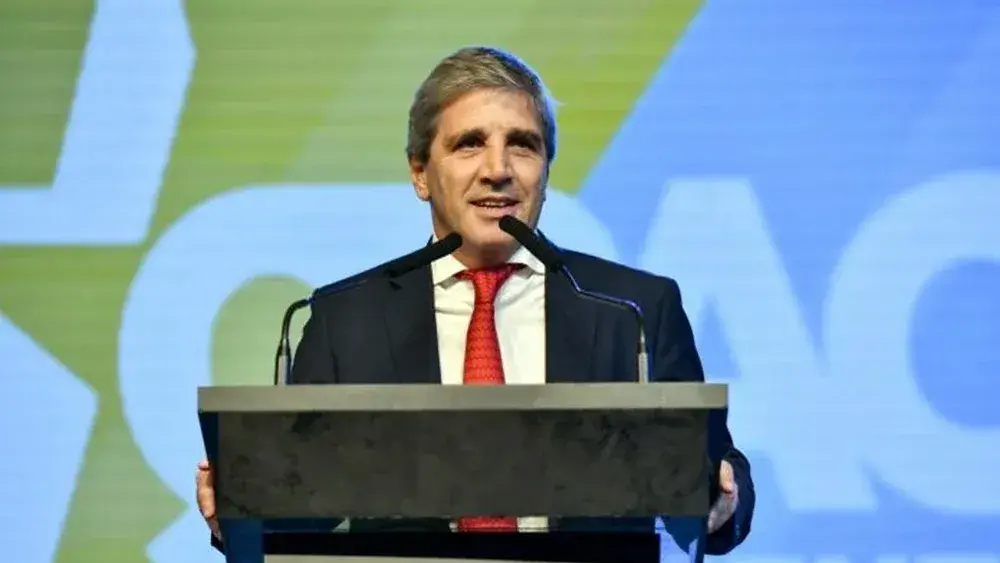 El ministro de Economía, Luis Caputo.