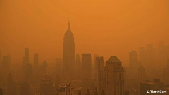 Demoras generalizadas de vuelos en el noreste de Estados Unidos por la presencia de humo