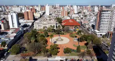 Santa Fe: una mamá golpeó a una maestra en una reunión de padres y terminó detenida