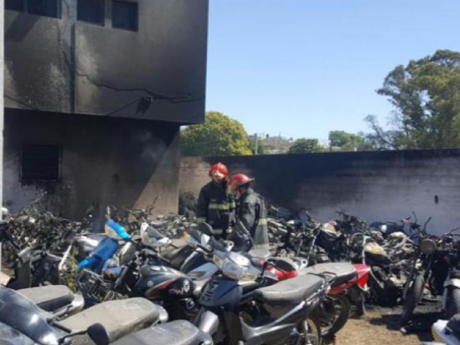 Indemnizarán a los dueños de las motos que se quemaron en la comisaría