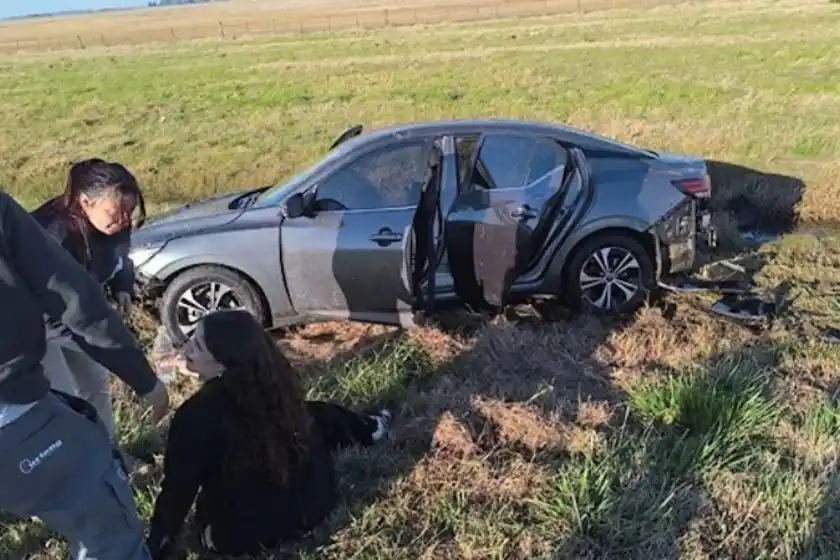 La diputada Bonacci sufrió un despiste en la Autopista Rosario-Buenos Aires.