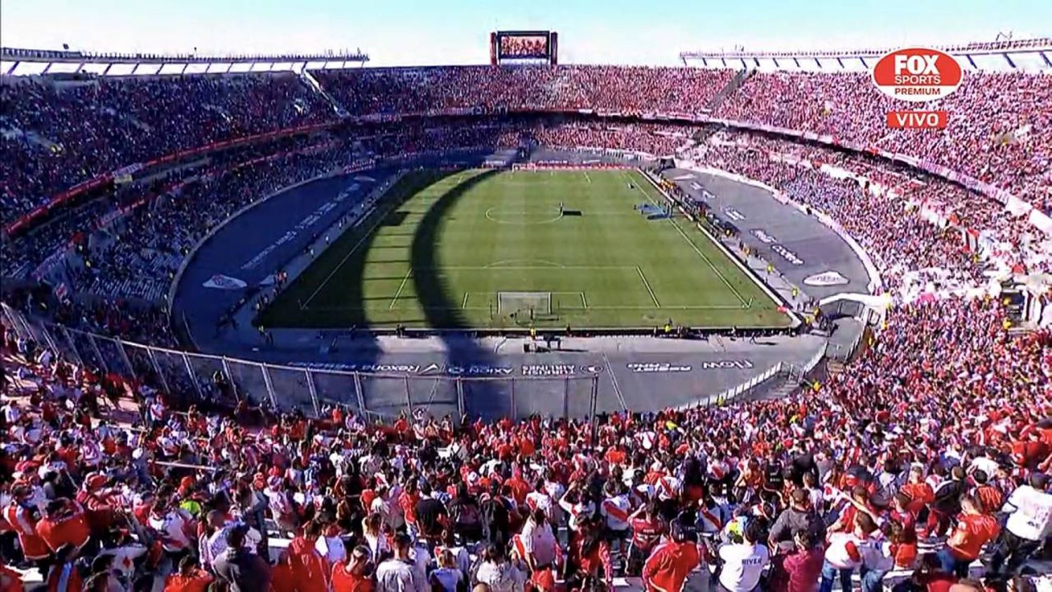 Allanamiento en el Monumental para investigar el aforo de River 