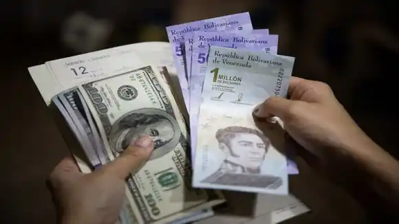 EL BOLÍVAR ganó terreno al DÓLAR: 75% de las transacciones se hacen en moneda nacional