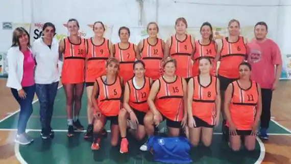 La FBER busca fortalecer la estructura del básquet femenino.