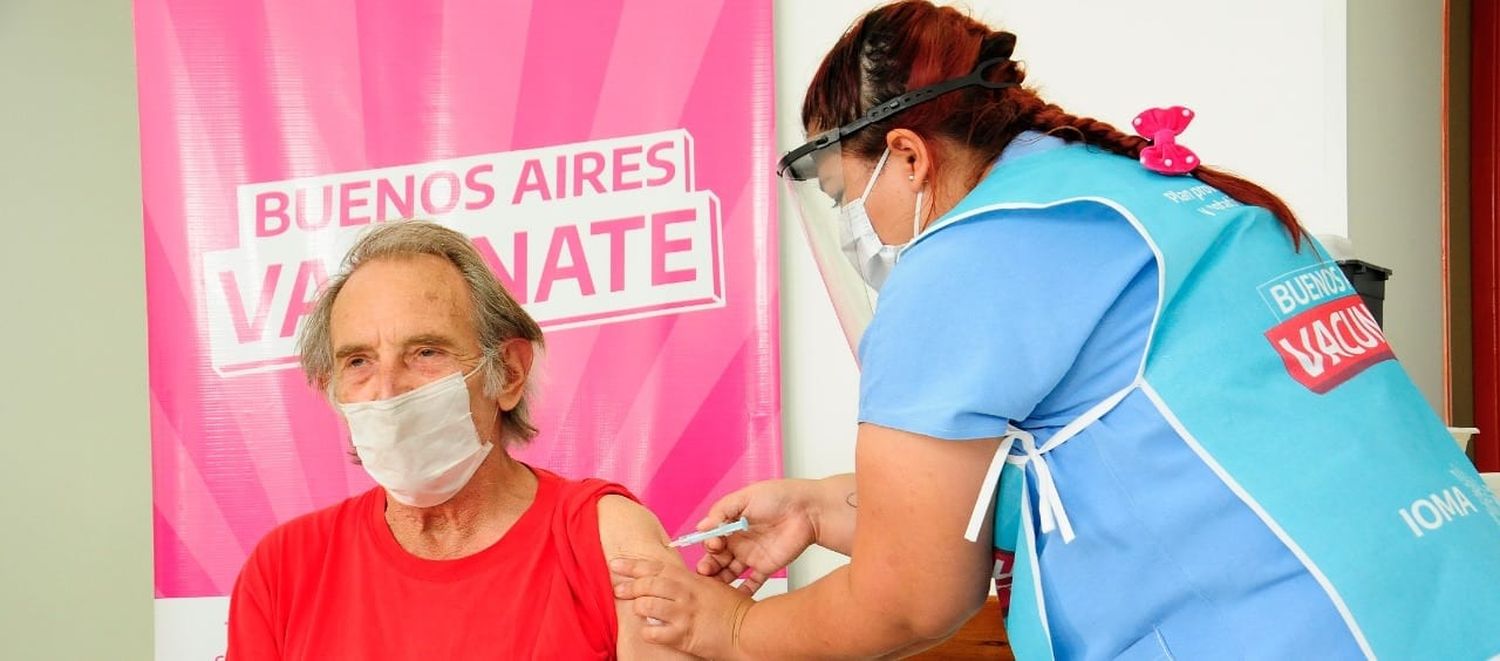 La Provincia comienza este martes a enviar los primeros turnos de vacunación para la tercera dosis de refuerzo 