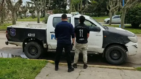 El hombre fue localizado por la Policía luego de escapar a pie por un camino rural