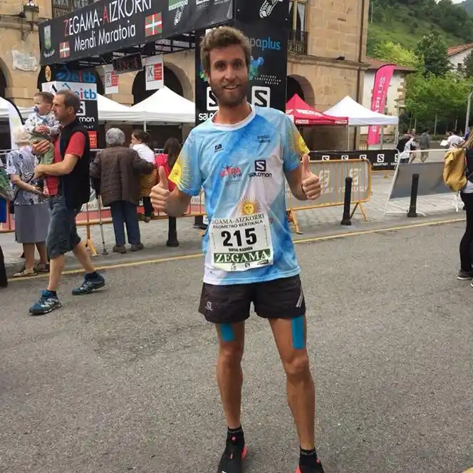 Simon, 15º en Zegama, España