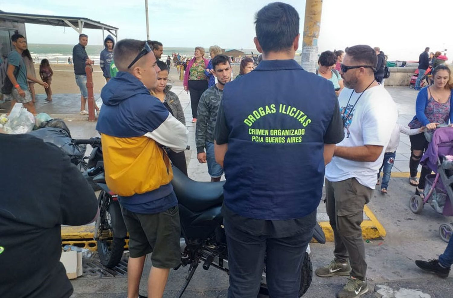 Detienen a un hombre por vender marihuana en el barrio Lomas de Stella Maris
