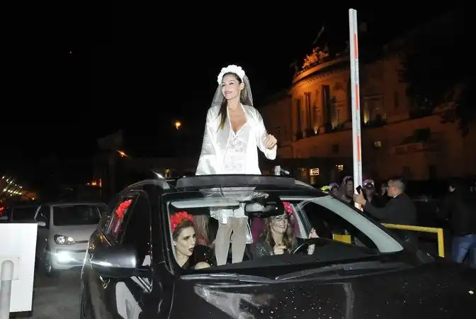 La luna de miel de Pampita, en fotos