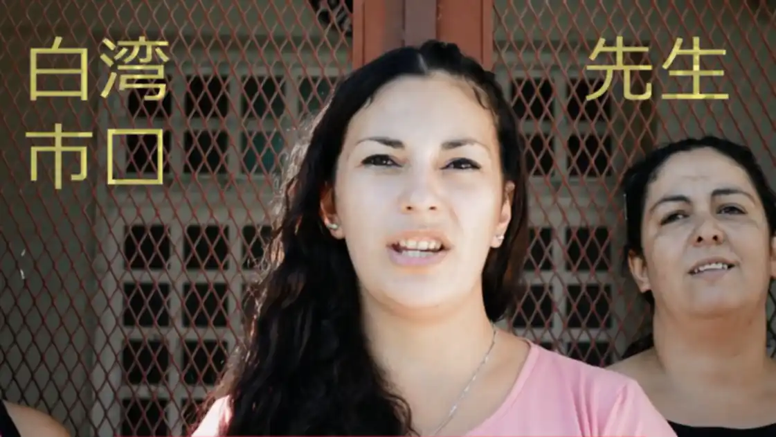 Vecinos reclamaron obras al Intendente Gay ¡en chino!: "¿En qué idioma hay que pedírselo?"