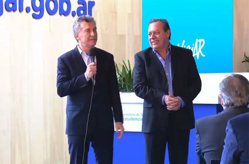 Macri: "En este momento duro, el turismo tiene que empujar al país"