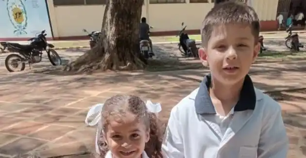 Buscan a tres hermanitos en Corrientes y creen que la madre los secuestró