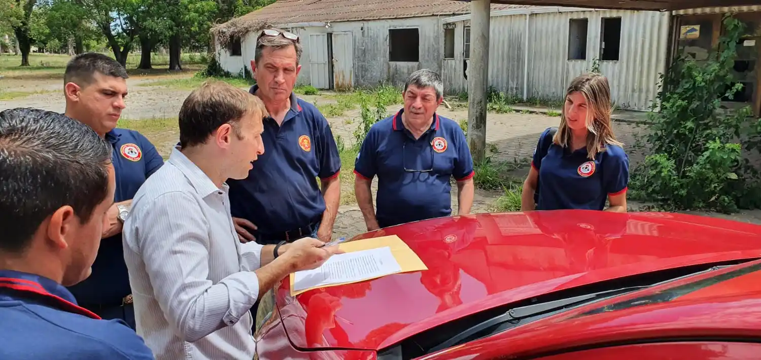 Bomberos y el Automóvil Club firmaron acuerdo para el Destacamento en Río Tala