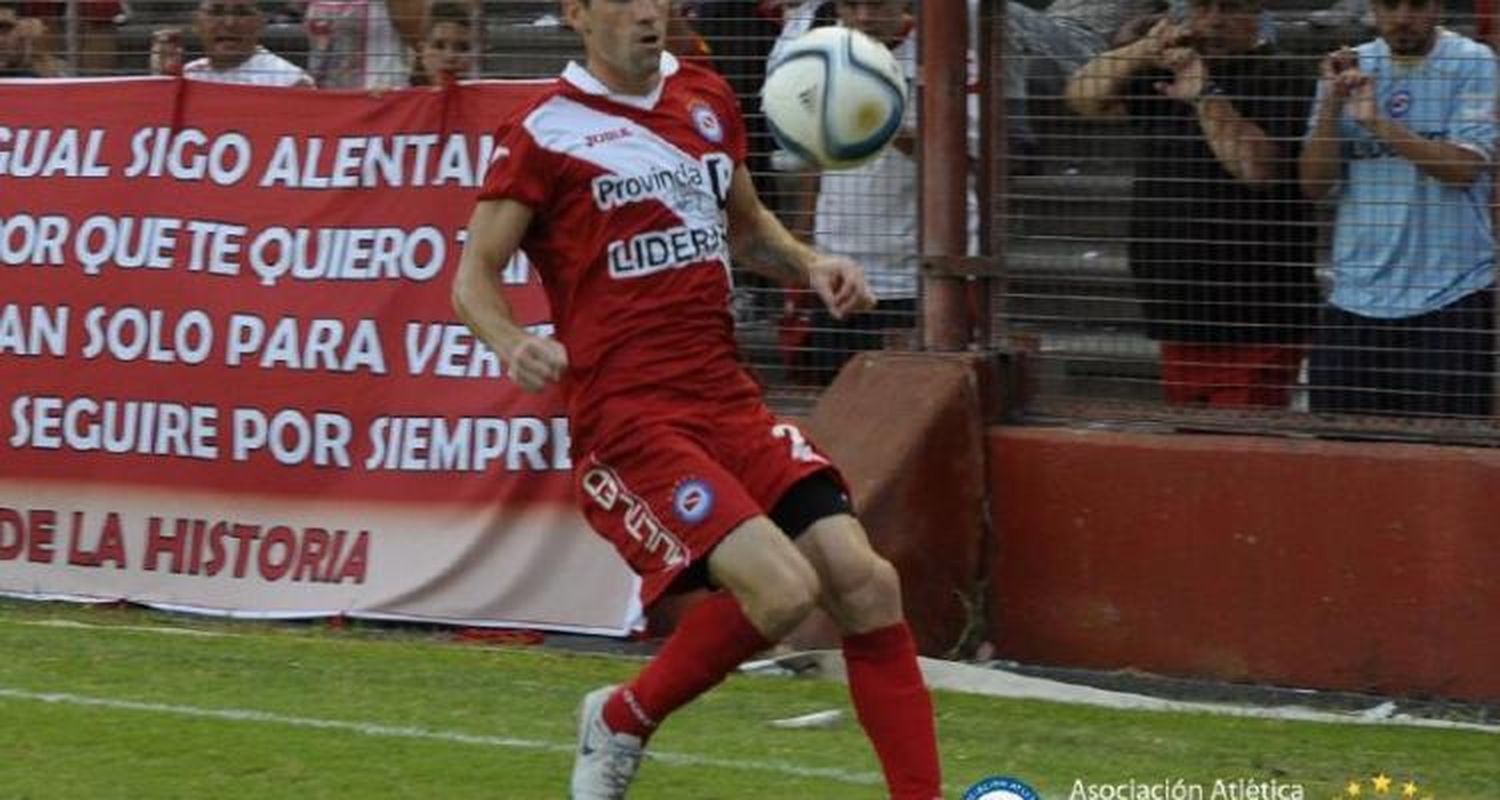 Buen debut de los sampedrinos