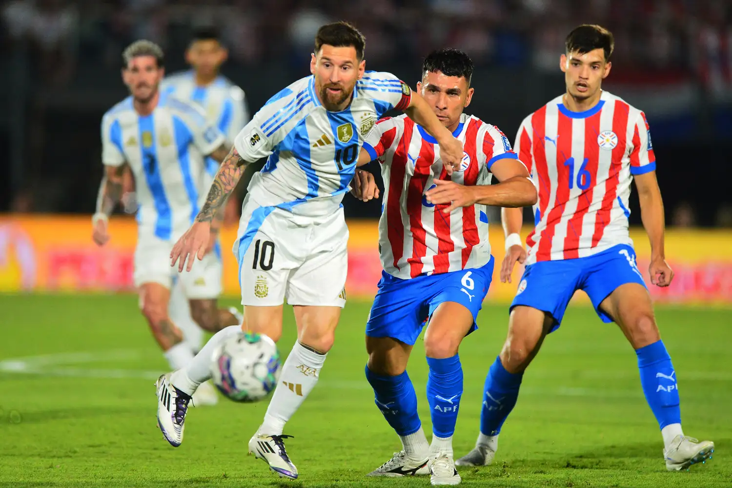 Argentina no tuvo respuestas y cayó en su visita a Paraguay