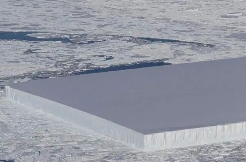 El origen del extraño iceberg rectangular que captó la NASA en la Antártida