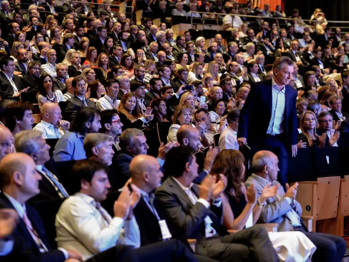 Drástico recorte en el Gabiente: más de una decena de ministerios serán secretarías 