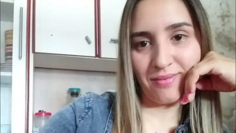 Asesinó a su mujer de un cuchillazo y la abandonó en un hospital