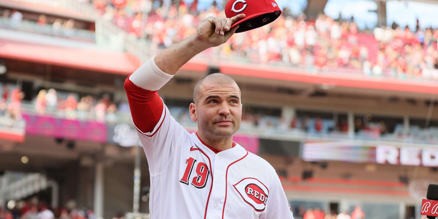 Joey Votto, former MVP and face of Reds, officially retires