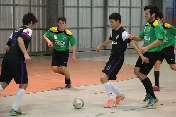 Fútsal: Se juega una nueva fecha en el Polideportivo de la ciudad