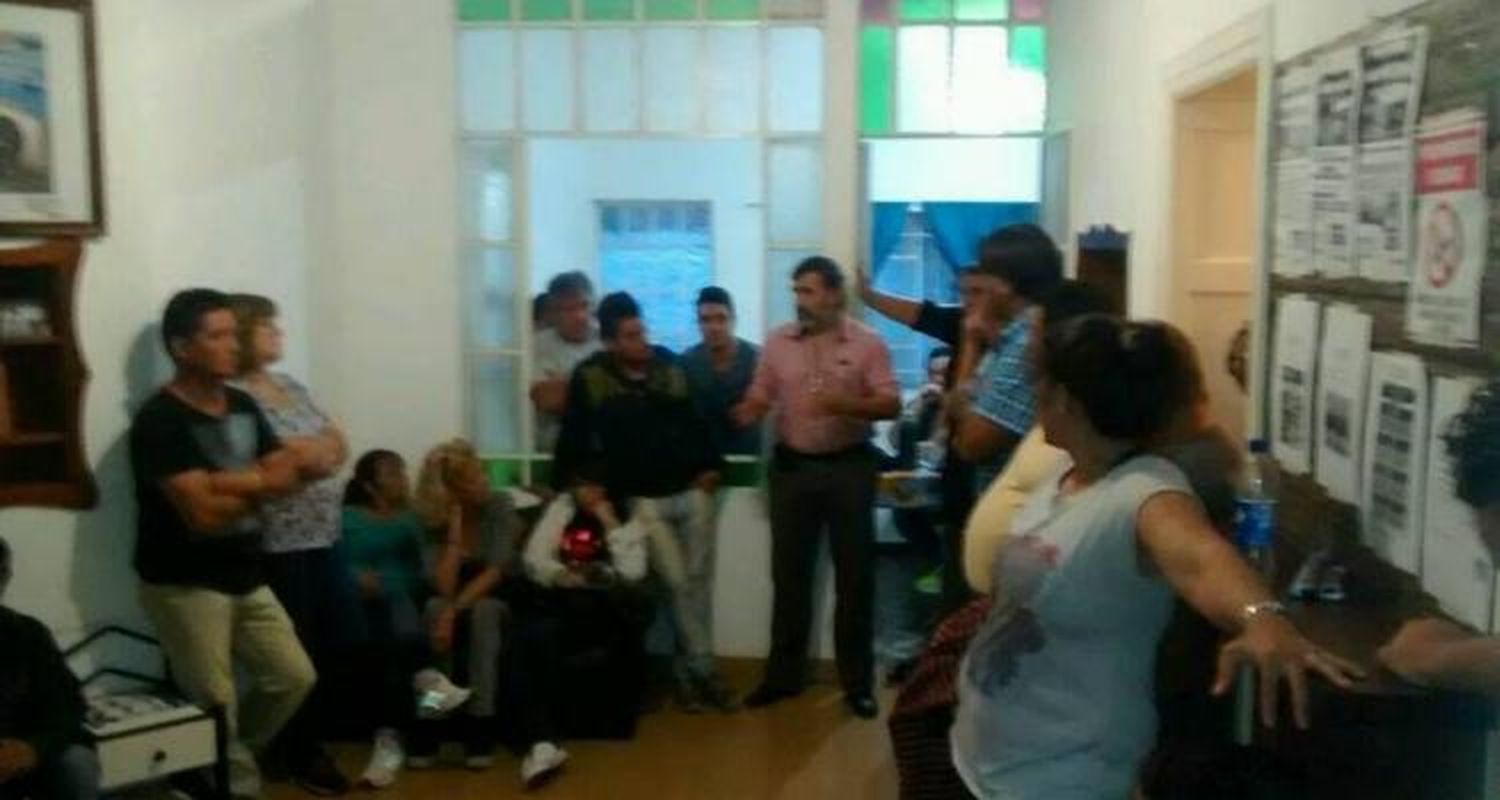 El Gobierno convocó a los gremios para discutir aumento salarial