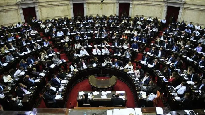 Diputados aprobó el proyecto que retrotrae la suba de tarifas