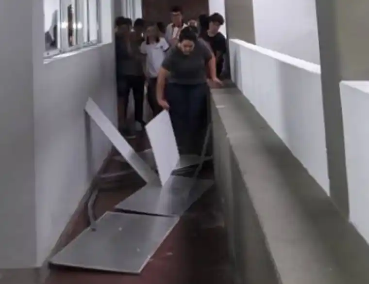 Alumno al que se le cayó cielorraso en escuela de Rojas ya está bien y en su casa