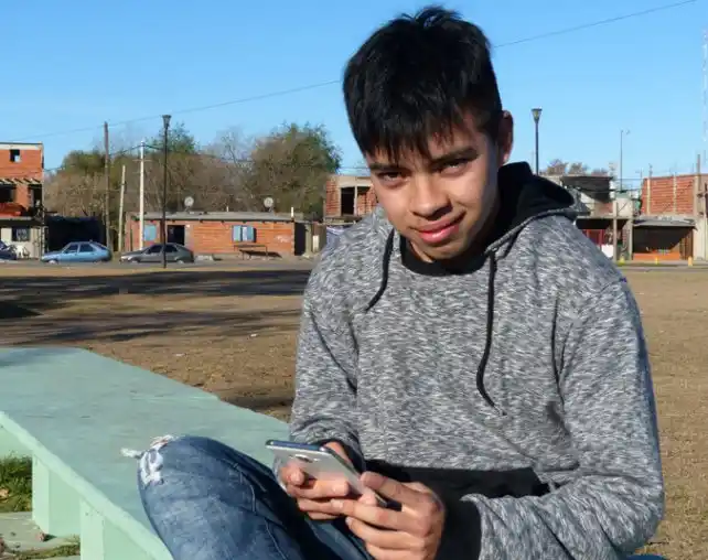 Macri subió a su Facebook una charla con un chico rosarino