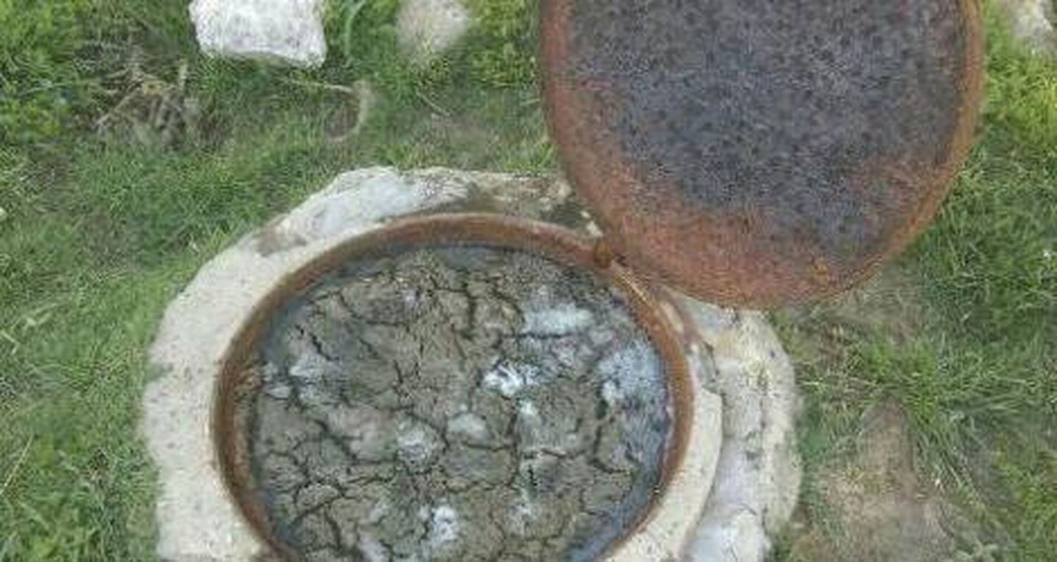 “Desde el sábado estamos con las cloacas tapadas”