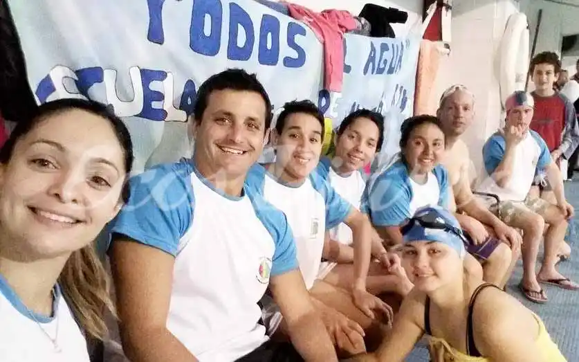 Iguales en el agua para serlo en la tierra