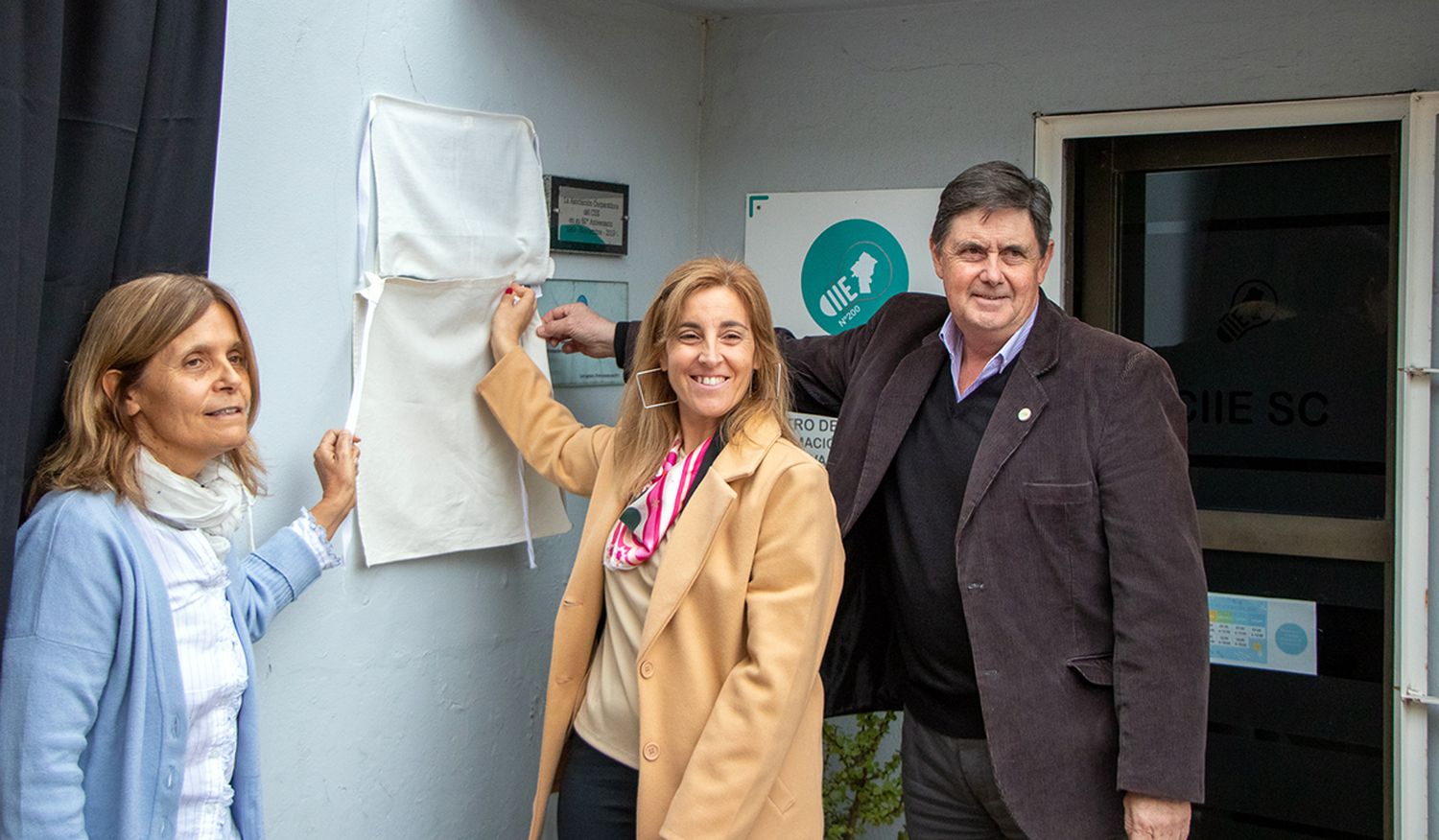 Descubren. La placa alusiva por el nombre de “Victoria Ocampo” al CIIE