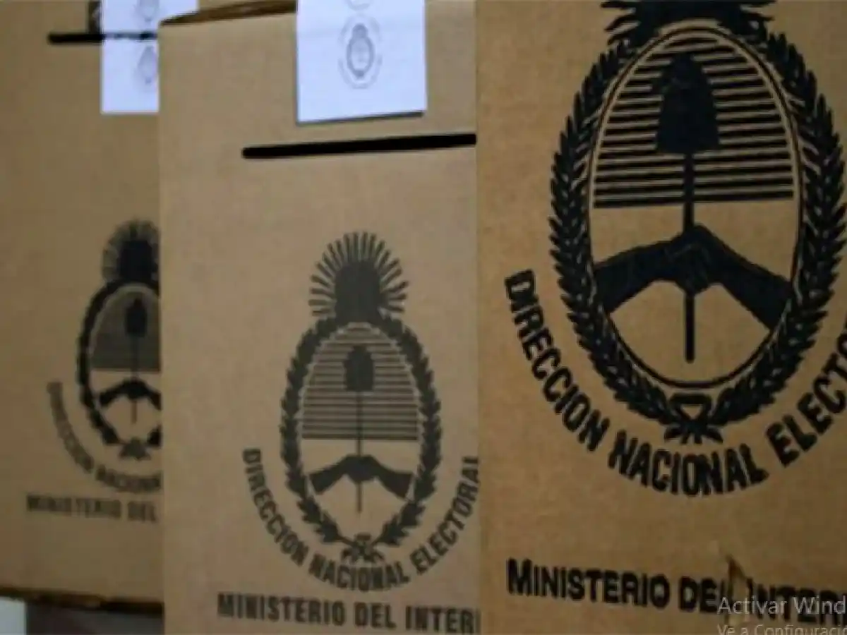 El Gobierno avanza con el cronograma electoral, en paralelo al debate por la postergación