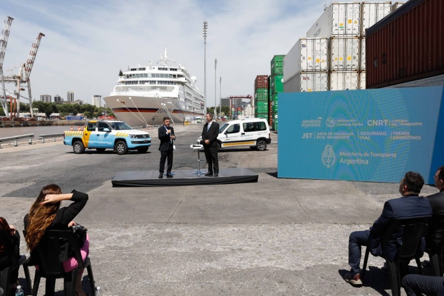 Desplegarán 550 agentes, drones y radares móviles en las rutas del país, por el movimiento turístico de verano