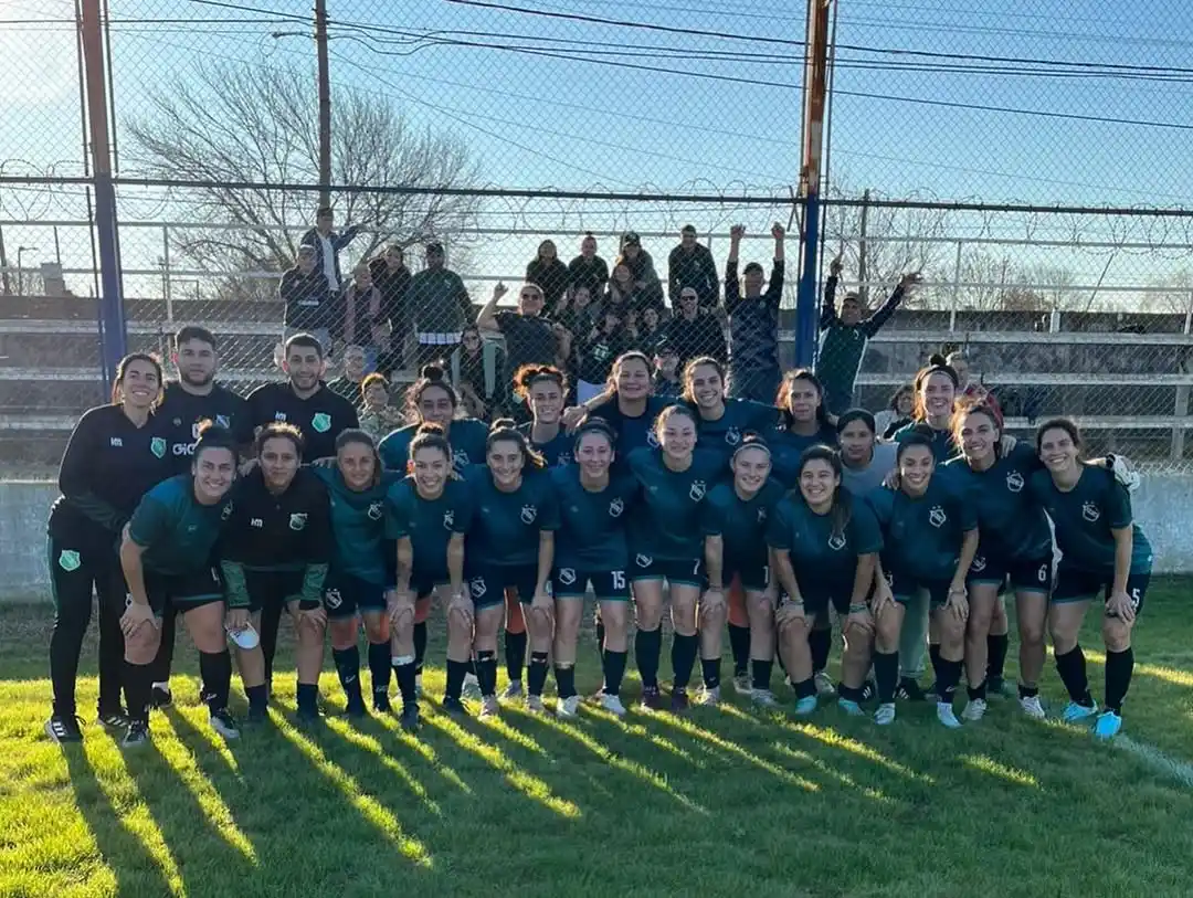 Las rosarinas se llevaron una gran diferencia para casi abrochar su pase a semifinales.