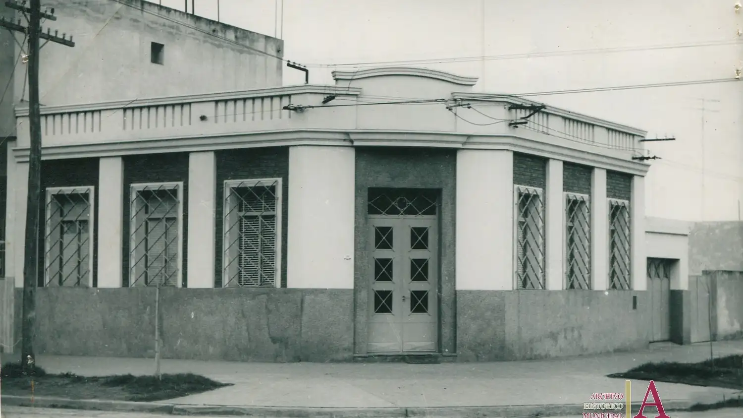 Edificio de la ex Cooperativa del Agro Brinkmanense
