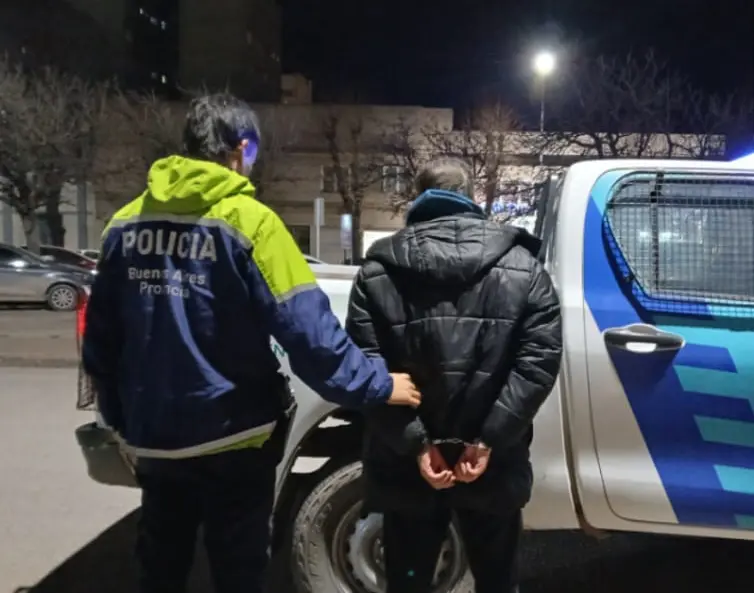Un hombre de 61 años terminó en la comisaría, tras intentar robarse una máquina de cortar pelo