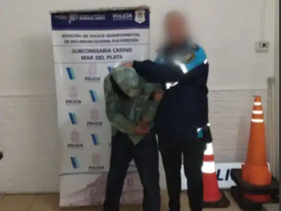 Un hombre alcoholizado causó disturbios en un local gastronómico del centro