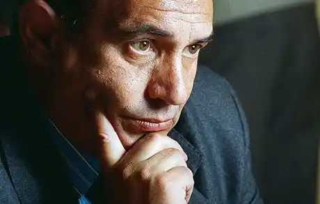 Velan los restos del exintendente José Díaz Bancalari en San Nicolás