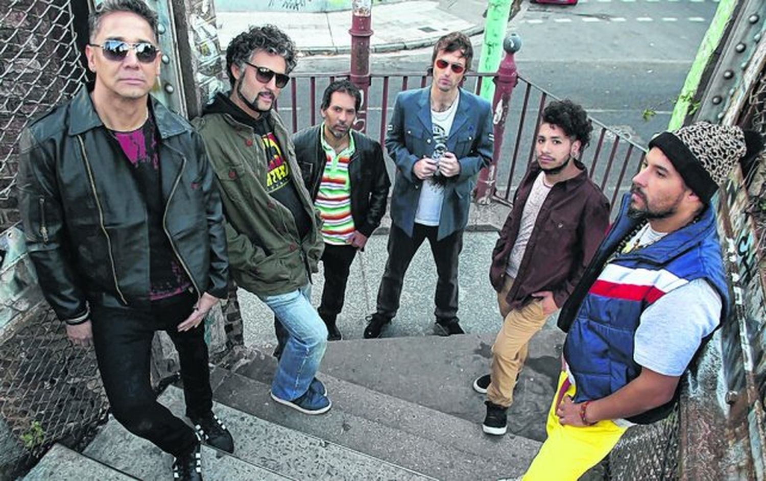 La Zimbabwe se asocia con un grupo de cumbia caribeña para celebrar 35 años de reggae