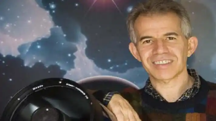 ¡DE LARA AL UNIVERSO! Astrofísico venezolano es el enlace entre la NASA y la Casa Blanca