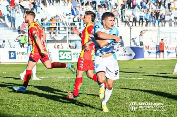 Boca Unidos perdió en
Salta ante Gimnasia y Tiro