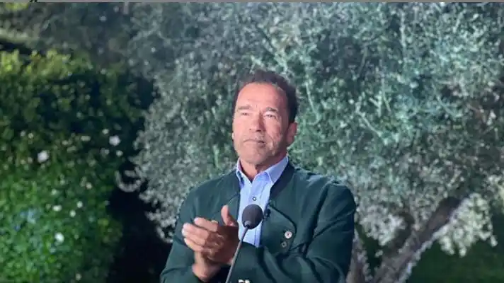 Arnold Schwarzenegger se recupera de cirugía del corazón