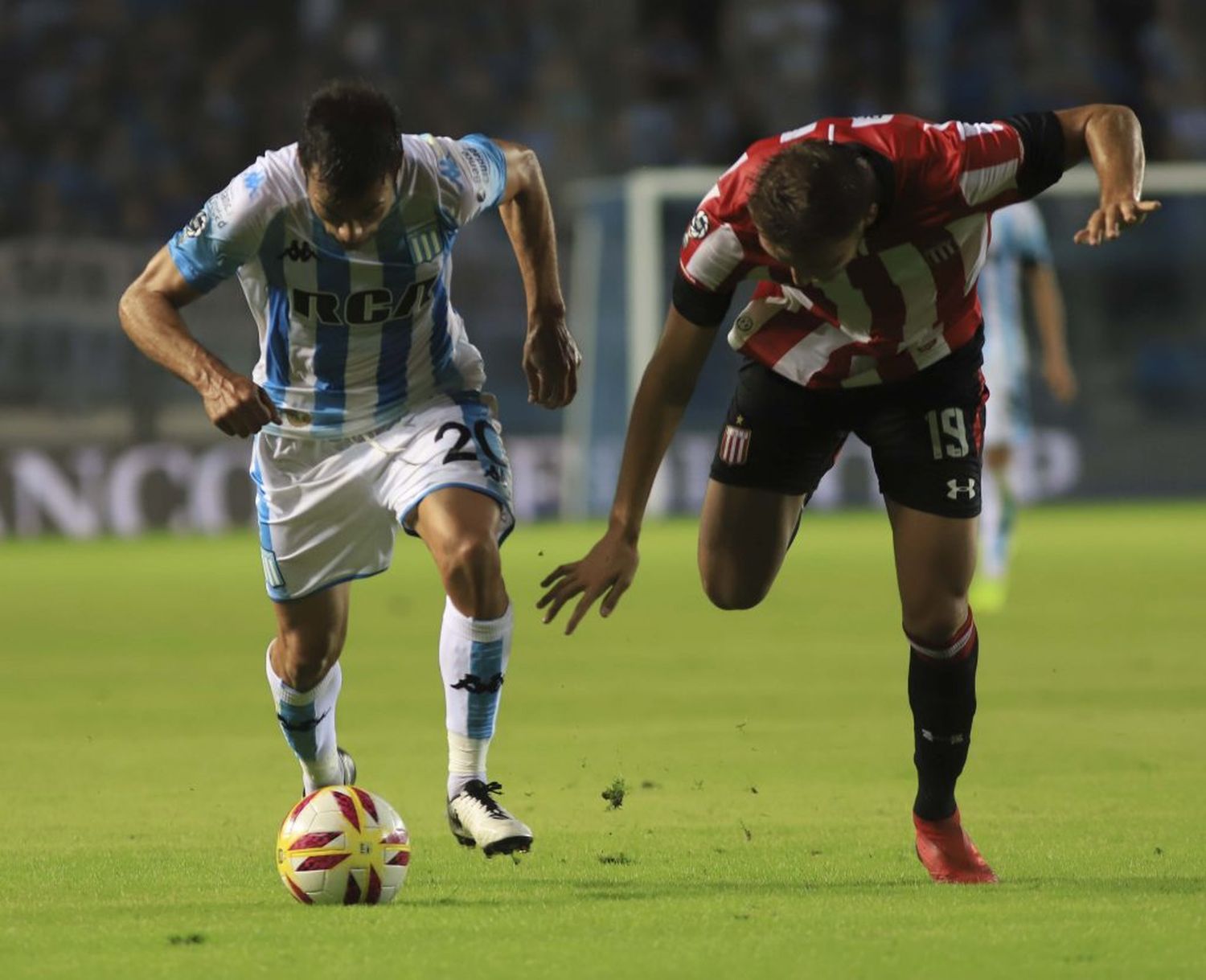 El empate en cero puso a Racing en cuartos de final