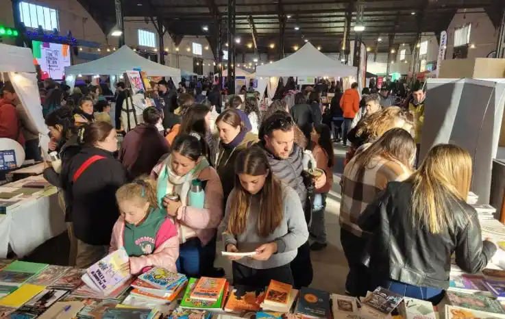 La Feria Binacional del Libro se posiciona como uno de los eventos anuales más convocantes