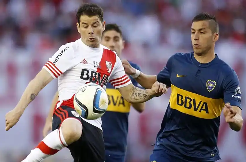 De manera inesperada, Rodrigo Mora anunció su retiro del fútbol